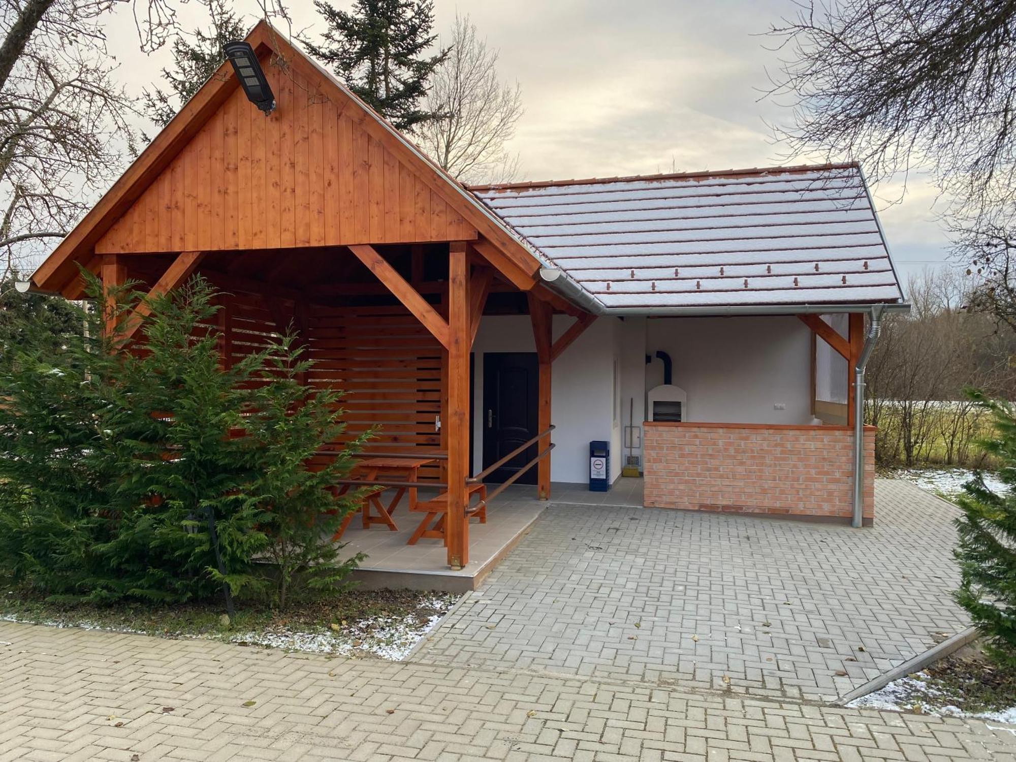 Csesztreg Okerka Vendeghaz 아파트 외부 사진